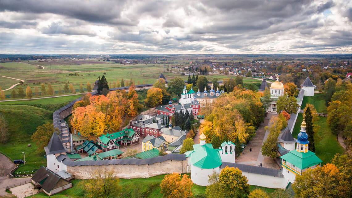 2-svyato-uspenskiy-pskovo-peche-rskiy-monastyr-severnaya-krepost-pechory prev